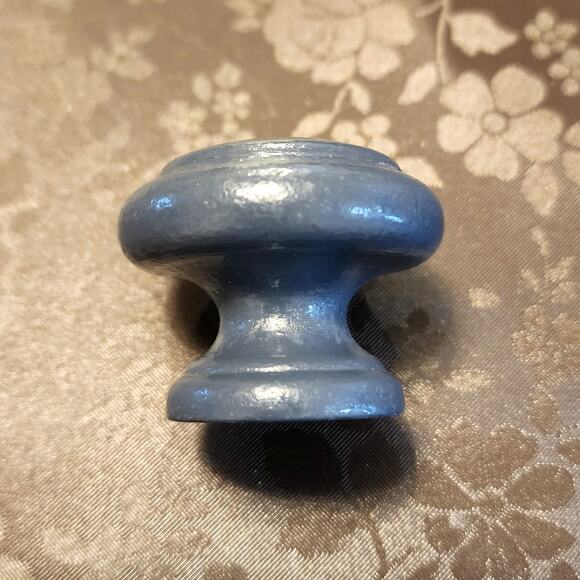 Ten Decorative Blue Cabinet Dresser Round Wooden Knobs Bundle - Picture 4 of 7